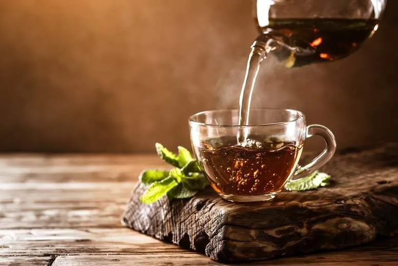 Herbata rozgrzewająca – jak przygotować herbatę na rozgrzanie organizmu? 