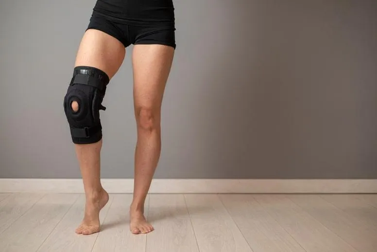 Opaska na kolano – kiedy warto stosować?