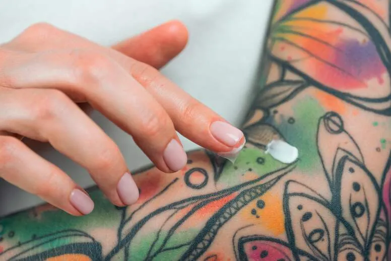 Czym pielęgnować tatuaż?